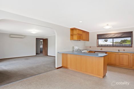 Property photo of 22 Seymour Close Grovedale VIC 3216