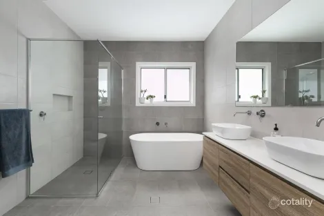 Property photo of 2 Short Street Woolooware NSW 2230