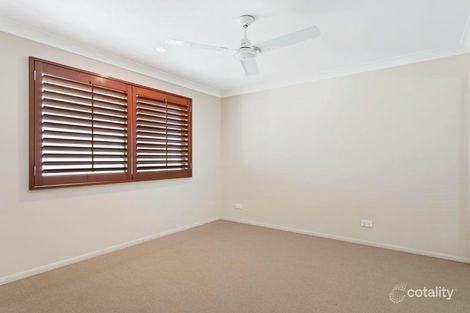 Property photo of 3/162 Muir Street Labrador QLD 4215