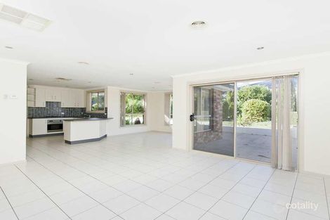 Property photo of 227 Halloran Drive Jerrabomberra NSW 2619