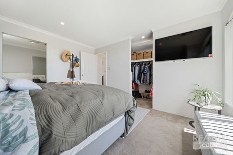 Property photo of 140 St Stephens Crescent Tapping WA 6065