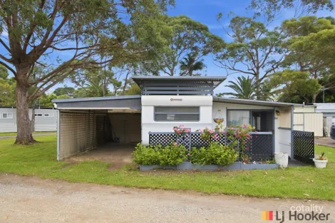 68/55 Sunpatch Pde, Tomakin, NSW 2537