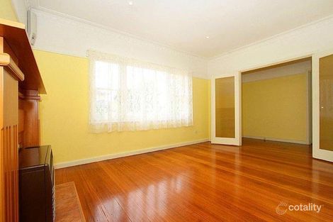 Property photo of 1/93 Rathcown Road Reservoir VIC 3073