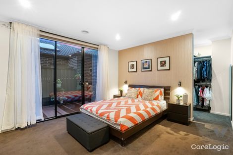 Property photo of 22 Goldsworthy Drive Fraser Rise VIC 3336