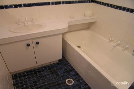 Property photo of 24 Bundaleer Crescent Bensville NSW 2251