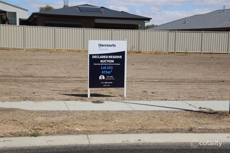 63 River Rd, Horsham, VIC 3400