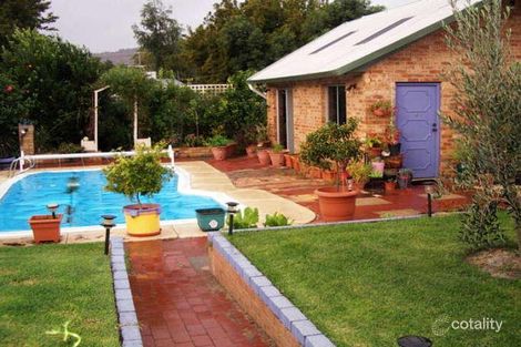 Property photo of 11 Edinburgh Road Forrestfield WA 6058