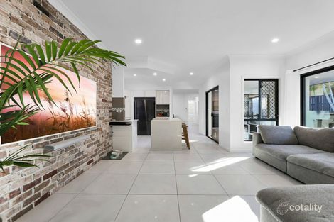 Property photo of 44 Hillridge Crescent Varsity Lakes QLD 4227