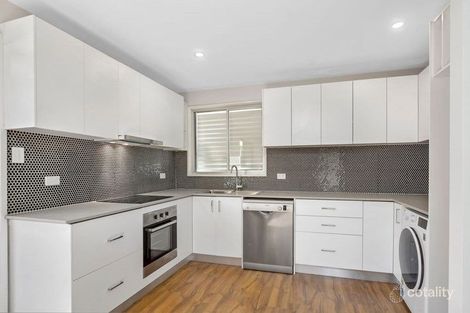 Property photo of 2/1 Kanangra Drive Thirroul NSW 2515