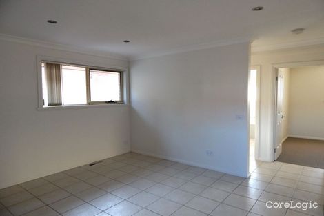 Property photo of 2/52 Hickford Street Reservoir VIC 3073