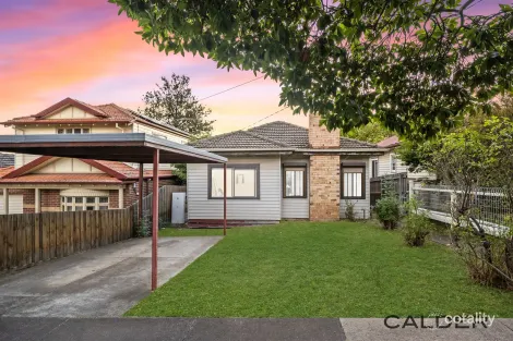 Property photo of 95 Bradshaw Street Essendon VIC 3040