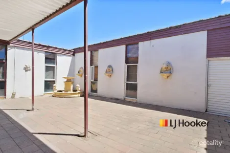 Property photo of 122 Murgah Street Narromine NSW 2821