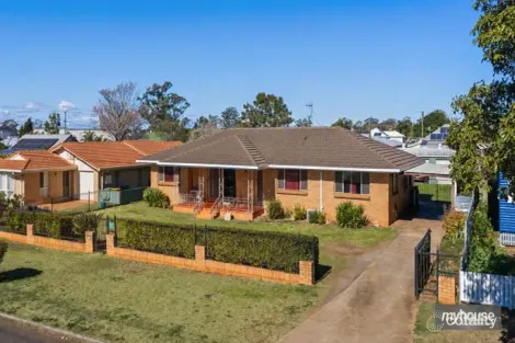 Property photo of 4A Lendrum Street Newtown QLD 4350