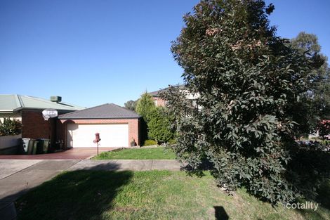 5 Malinda Way, Croydon South, VIC 3136