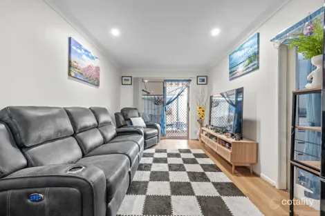 Property photo of 4/490-492 Oxley Avenue Redcliffe QLD 4020