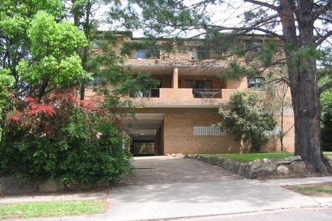 14 Jessie St, Westmead, NSW 2145