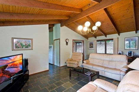 Property photo of 18 Carapook Crescent Tallebudgera QLD 4228