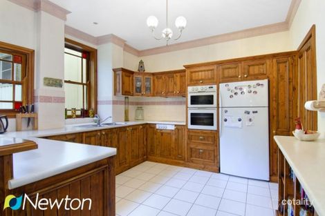 Property photo of 32 Ellesmere Road Gymea Bay NSW 2227