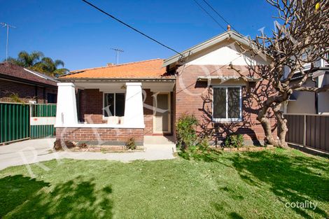 32 Yandarlo St, Croydon Park, NSW 2133