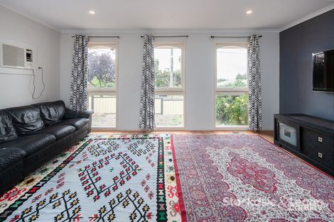 Property photo of 22 Blaxland Drive Dandenong North VIC 3175