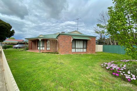1/2 Pelican Ct, Wangaratta, VIC 3677