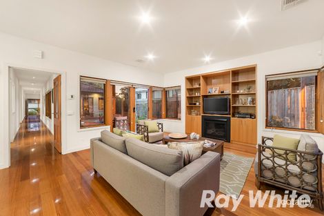 Property photo of 128 Ernest Jones Drive Macleod VIC 3085