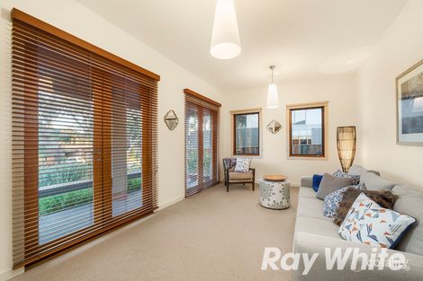 Property photo of 128 Ernest Jones Drive Macleod VIC 3085