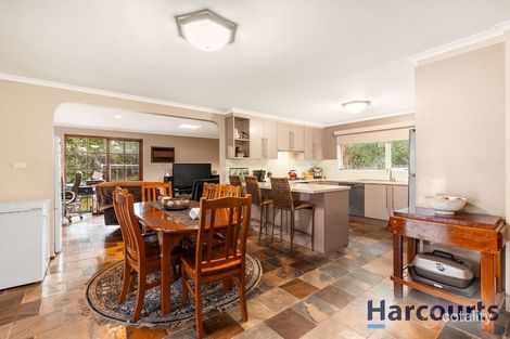 Property photo of 33 Belindavale Drive Knoxfield VIC 3180