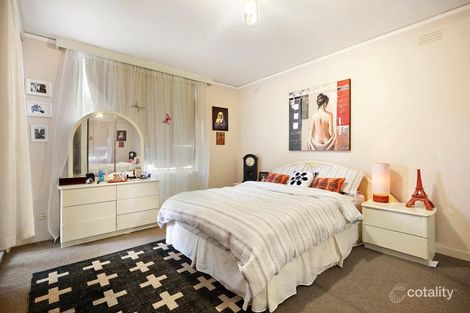 Property photo of 8/6 Hughenden Road St Kilda East VIC 3183