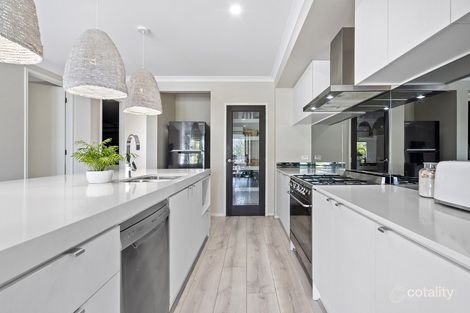 Property photo of 11 Stoneyway Avenue Maudsland QLD 4210