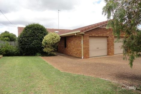 2/119 Rowbotham St, Rangeville, QLD 4350