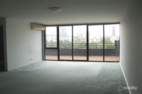 Property photo of 31/38 Kavanagh Street Southbank VIC 3006