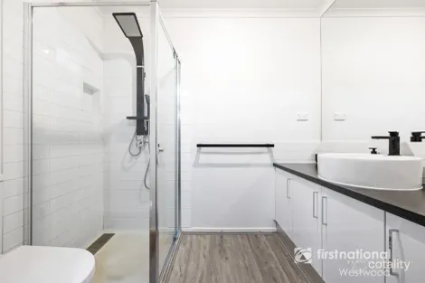 Property photo of 25 Outlook Drive Werribee VIC 3030