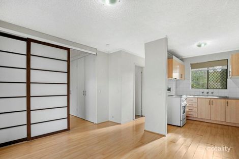 4/135 Hubert St, East Victoria Park, WA 6101