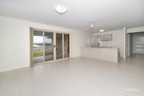 Property photo of 17 Rosella Gardens Drive Meringandan West QLD 4352