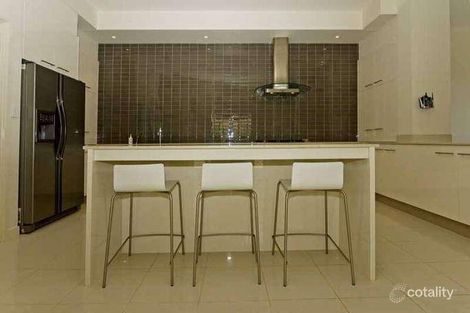 Property photo of 2151 Beaufort Way Hope Island QLD 4212