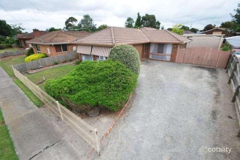 65 Lamont Cres, Cranbourne, VIC 3977