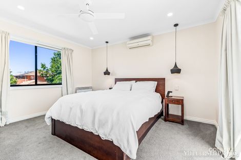 Property photo of 8 Robin Place South Morang VIC 3752