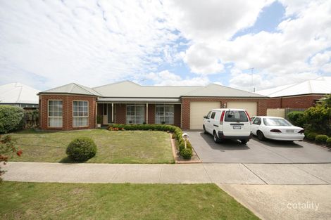 21 Broughton Dr, Highton, VIC 3216