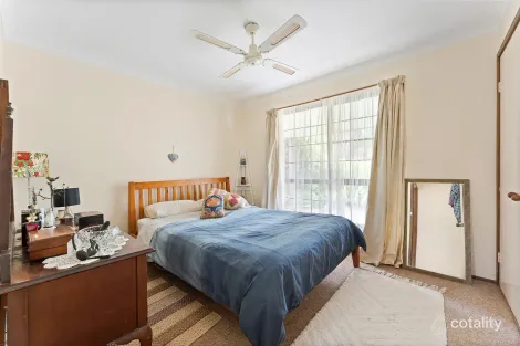 Property photo of 28 Halcot Avenue North Nowra NSW 2541