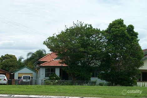 132 Gordon Ave, Hamilton South, NSW 2303