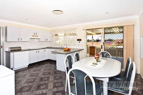 Property photo of 7 Landy Close Edensor Park NSW 2176