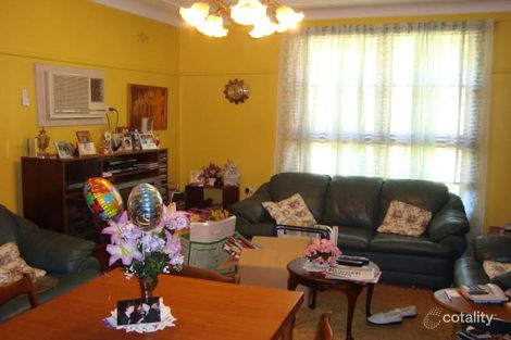Property photo of 36 Gladys Crescent Seven Hills NSW 2147