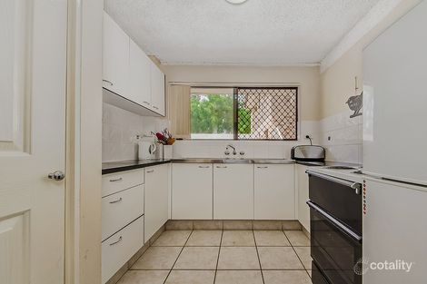 Property photo of 2/46 Oceanic Drive Mermaid Waters QLD 4218