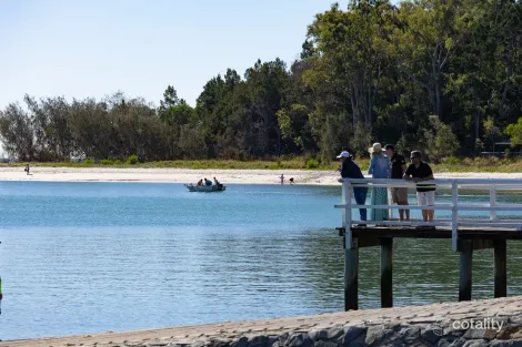 Property photo of 6 Moreton Street Toogoom QLD 4655