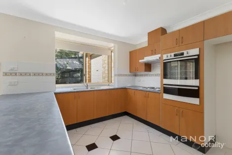 Property photo of 8 Bettina Place Dural NSW 2158