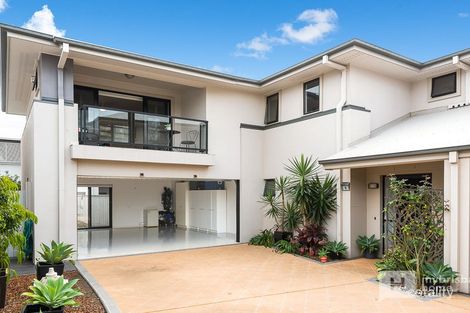 Property photo of 18 Augusta Crescent Mount Ommaney QLD 4074
