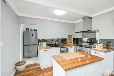 Property photo of 62-68 Golf Course Road Ascot VIC 3551