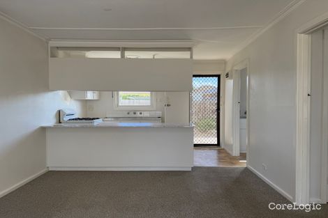 Property photo of 2/17 Carey Street Hamlyn Heights VIC 3215