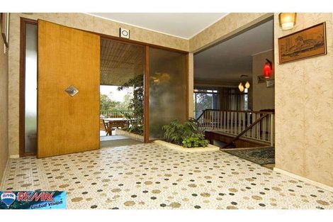 Property photo of 40 Crest Street Mount Gravatt East QLD 4122